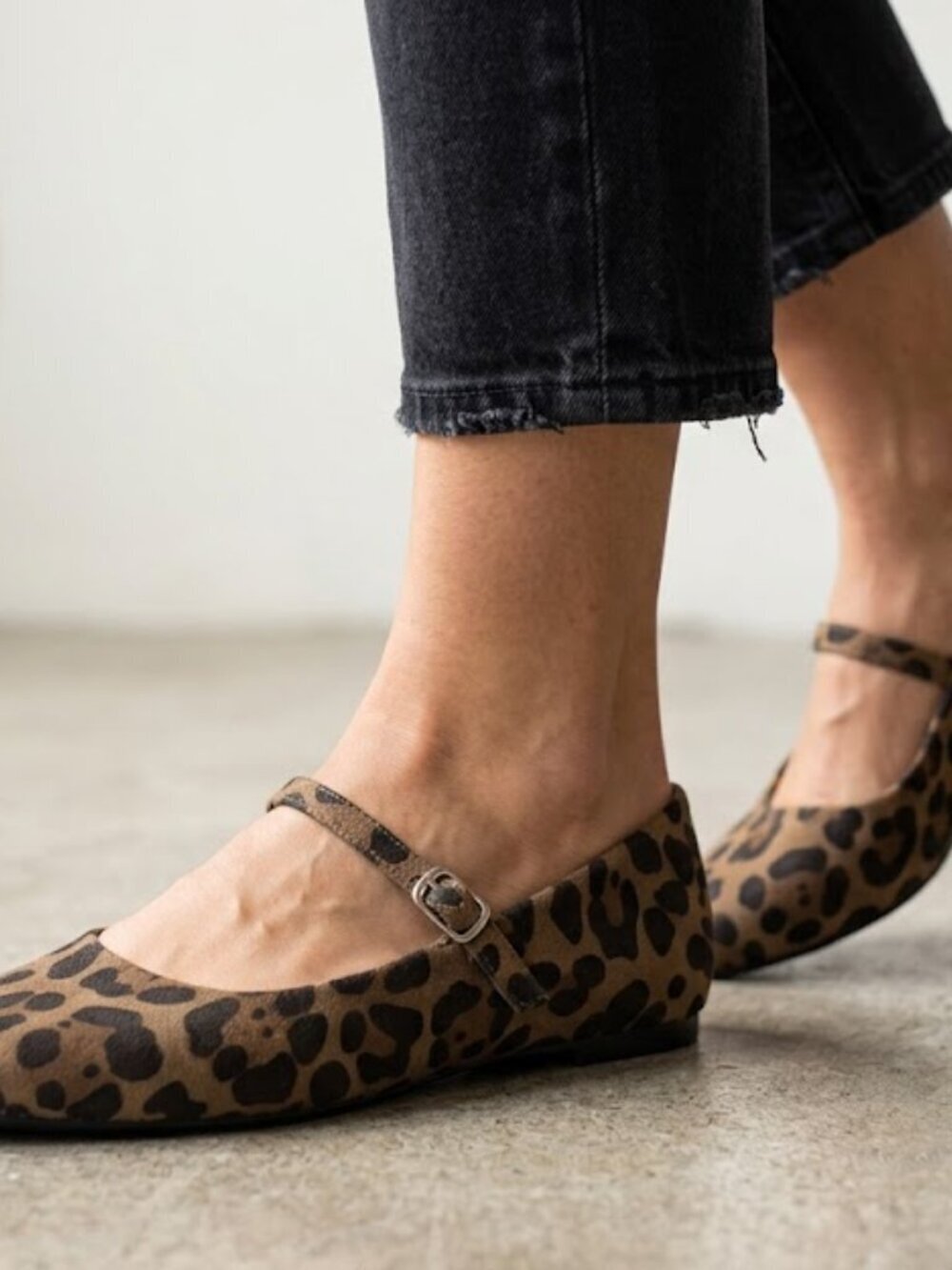 OLIVIA FERGUSON / Ballerina / Leopard Print / Mary Jane / Flat